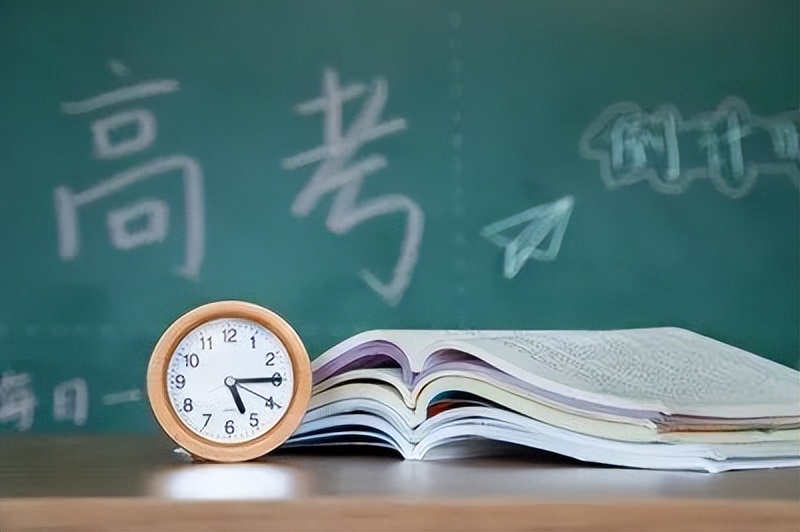 以青春之約立強(qiáng)國(guó)信仰，以奮斗之姿赴順澤之約