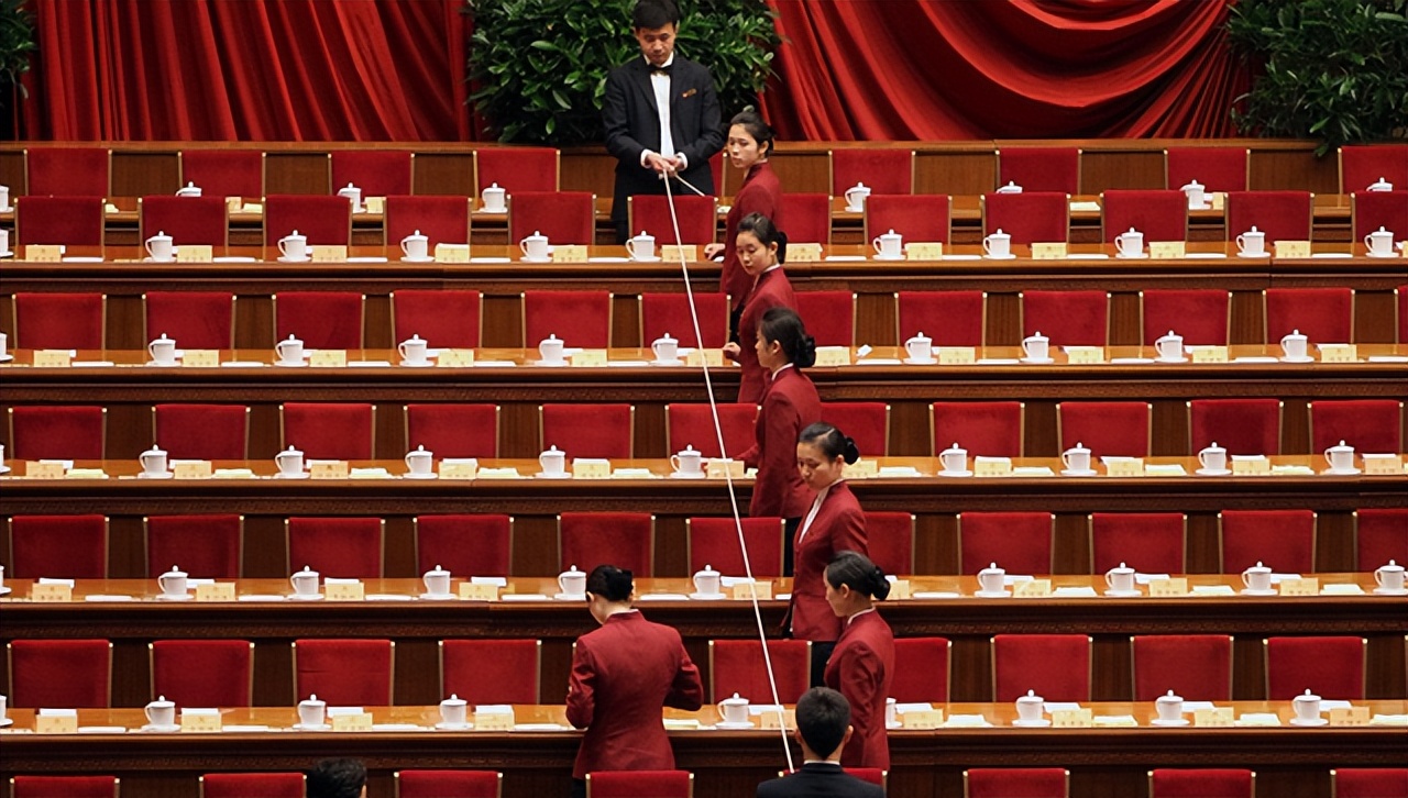 以青春之約立強(qiáng)國(guó)信仰，以奮斗之姿赴順澤之約