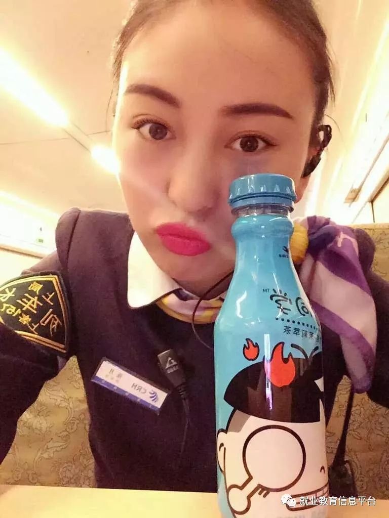 以青春之約立強(qiáng)國(guó)信仰，以奮斗之姿赴順澤之約